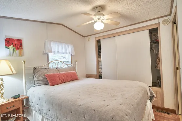 $149,900 | 573 Flamingo Circle, Townsend, TN 37882