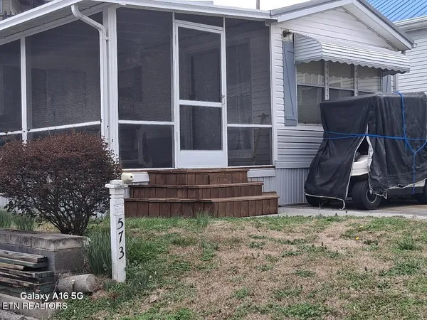 $149,900 | 573 Flamingo Circle, Townsend, TN 37882