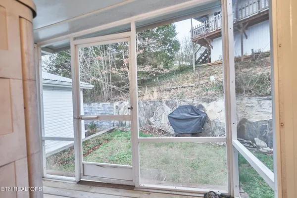 $149,900 | 573 Flamingo Circle, Townsend, TN 37882