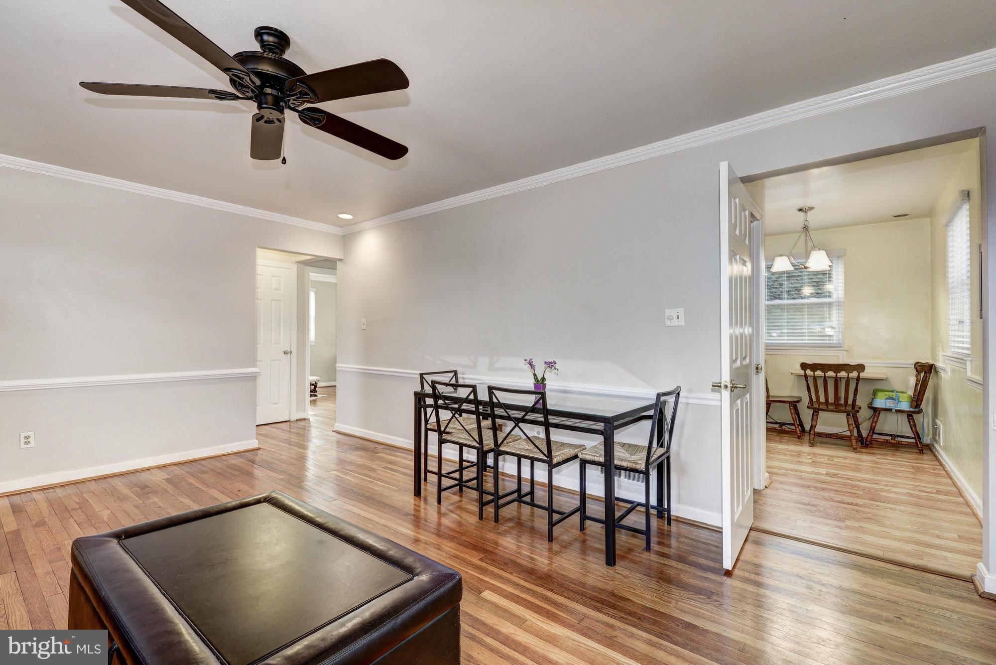 12424 Feldon Street Silver Spring, MD 20906 - Photo 5 of 19 Living Room