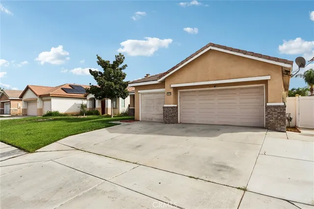 $569,900 | 3515 Churchill Lane, Perris, CA 92571