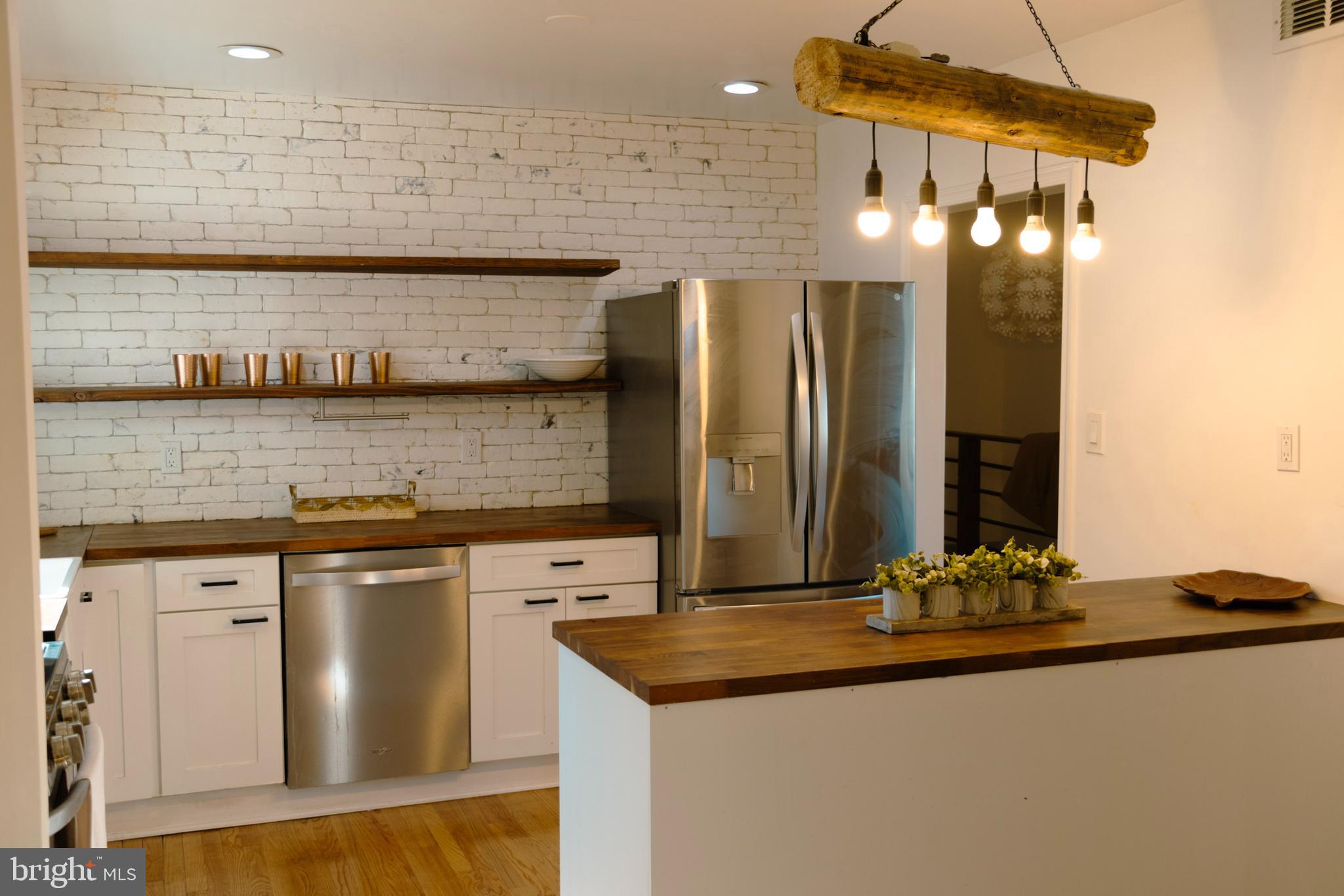 12507 Greenly Street Silver Spring, MD 20906 - Photo 7 of 61 Gallery Image 7