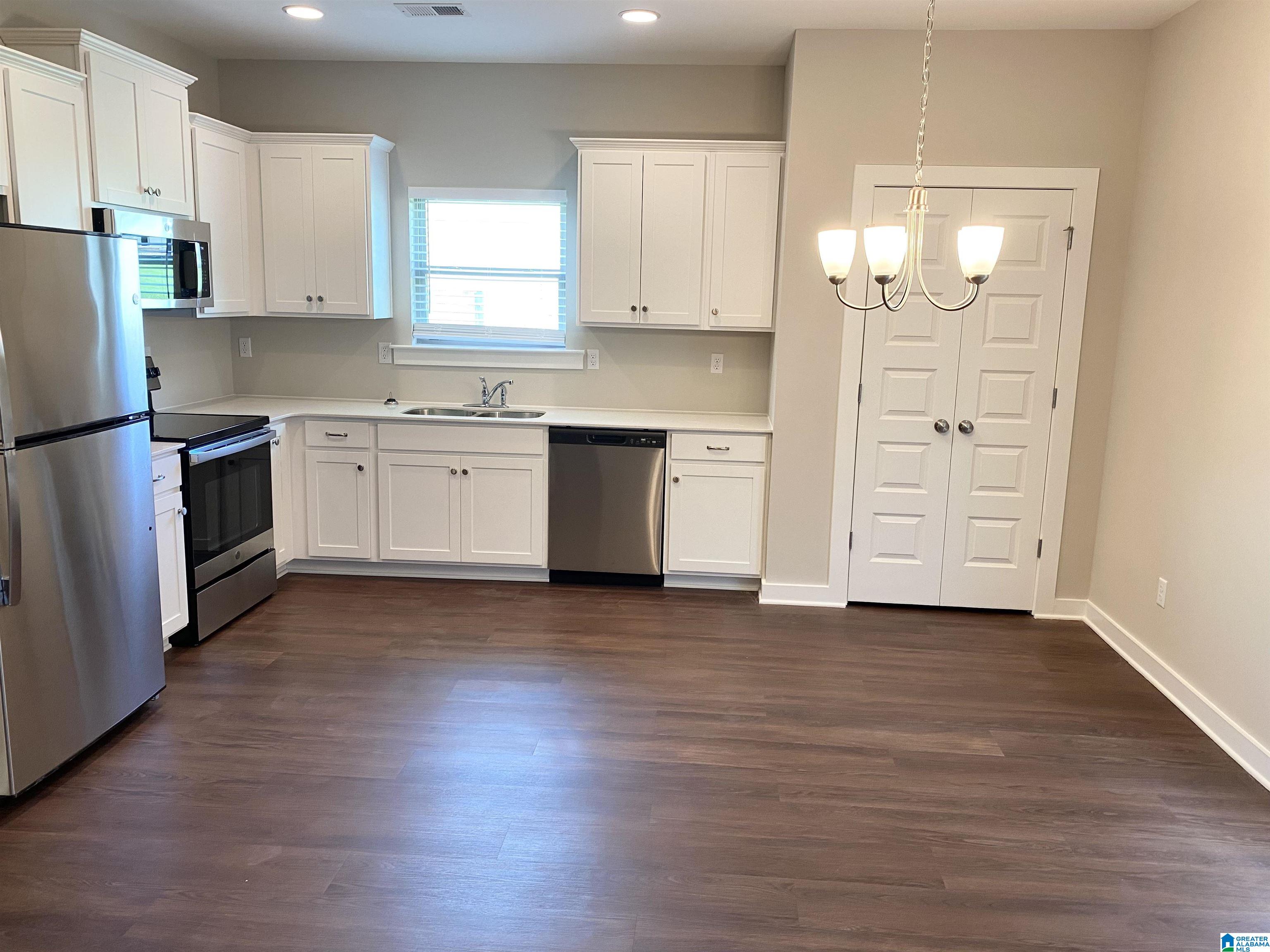 109 Ballington Way Clanton, AL 35045 - Photo 6 of 17