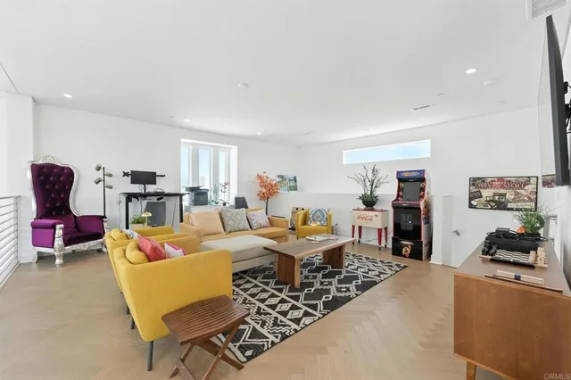 $1,290,000 | 455 Palladium Boulevard, Palm Springs, CA 92262