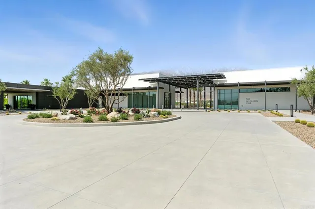 $1,290,000 | 455 Palladium Boulevard, Palm Springs, CA 92262