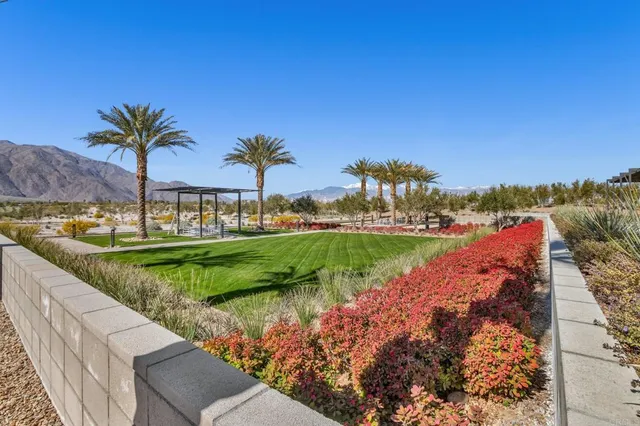 $1,290,000 | 455 Palladium Boulevard, Palm Springs, CA 92262