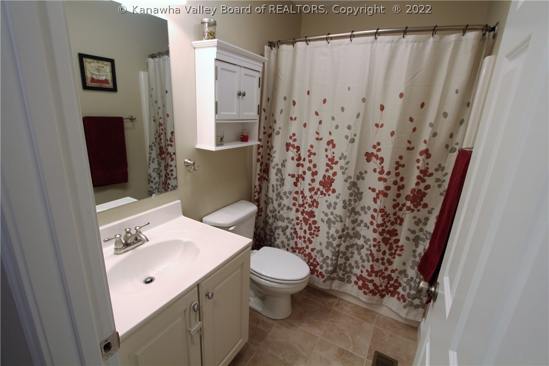 119 Killarney Road Winfield, WV 25213 - Photo 10 of 20 Gallery Image 10