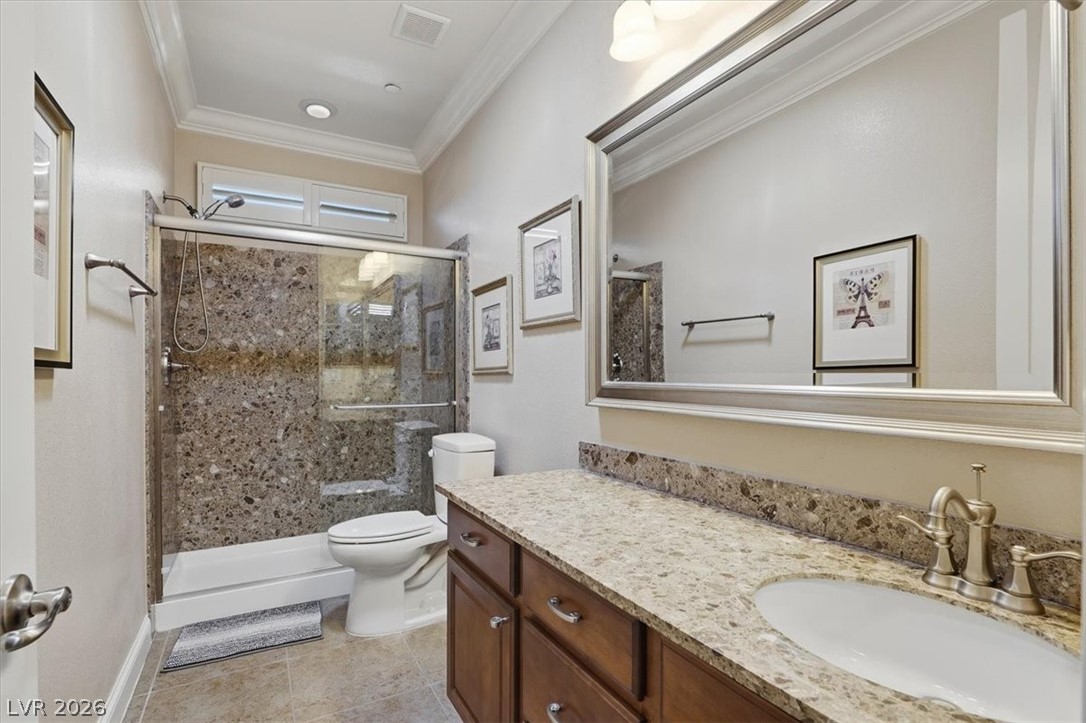 2081 Thames View Street Henderson, NV 89044 - Photo 25 of 39 Full bath