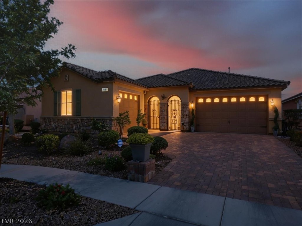 2081 Thames View Street Henderson, NV 89044 - Photo 3 of 39