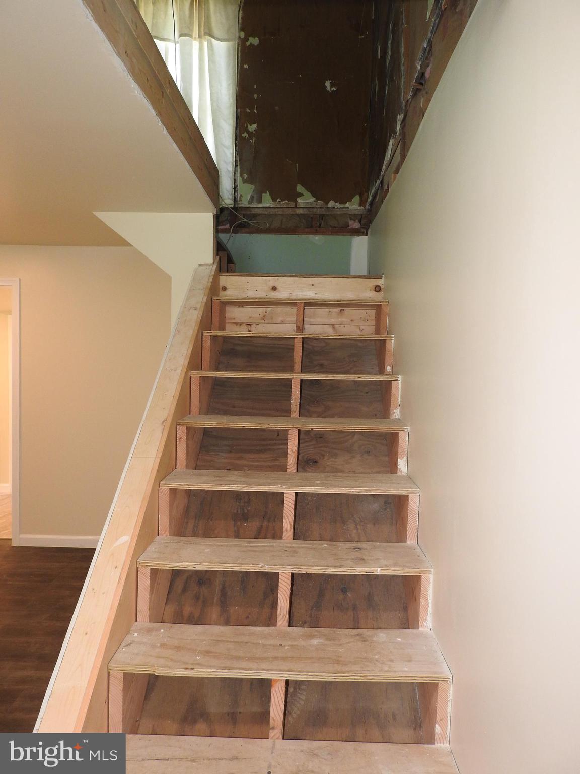 5836 Hudson Wharf Road Cambridge, MD 21613 - Photo 20 of 30 Unfinished stairs to 2nd floor