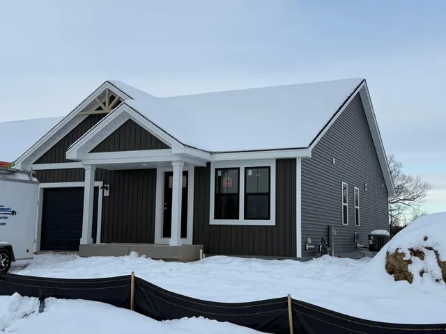 $396,140 | N162-w21870 Poppy Road, Jackson, WI 53037