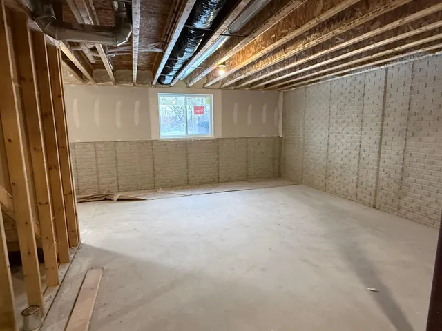 $396,140 | N162-w21870 Poppy Road, Jackson, WI 53037