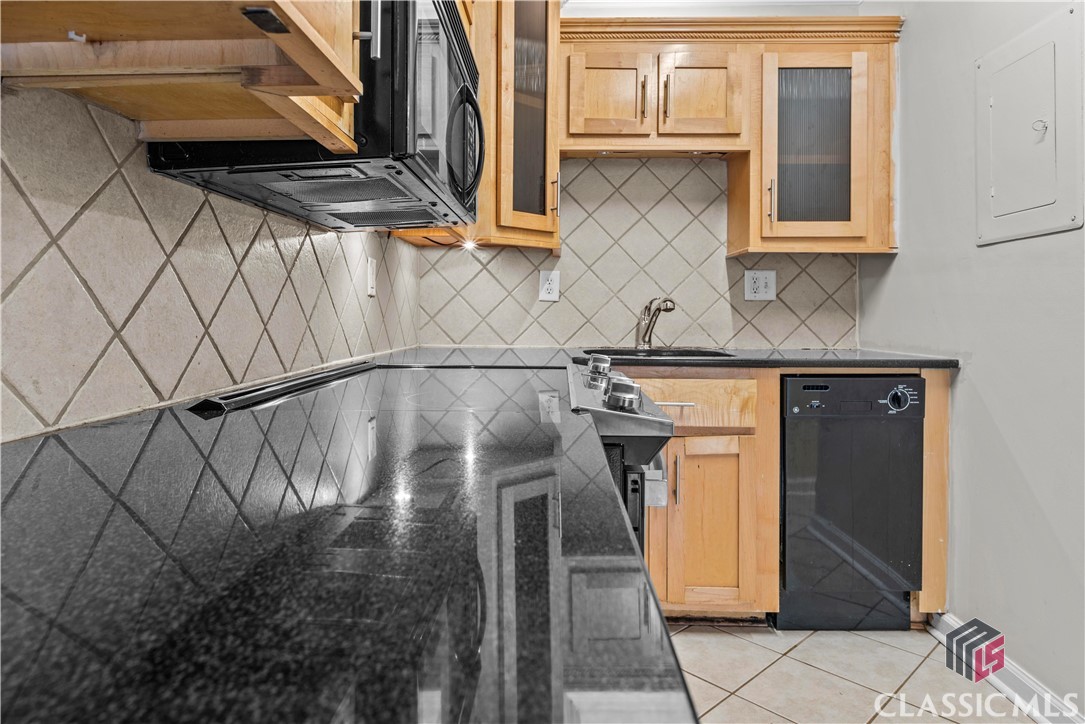 655 East Campus Road, Unit 7 Athens, GA 30605 - Photo 10 of 20
