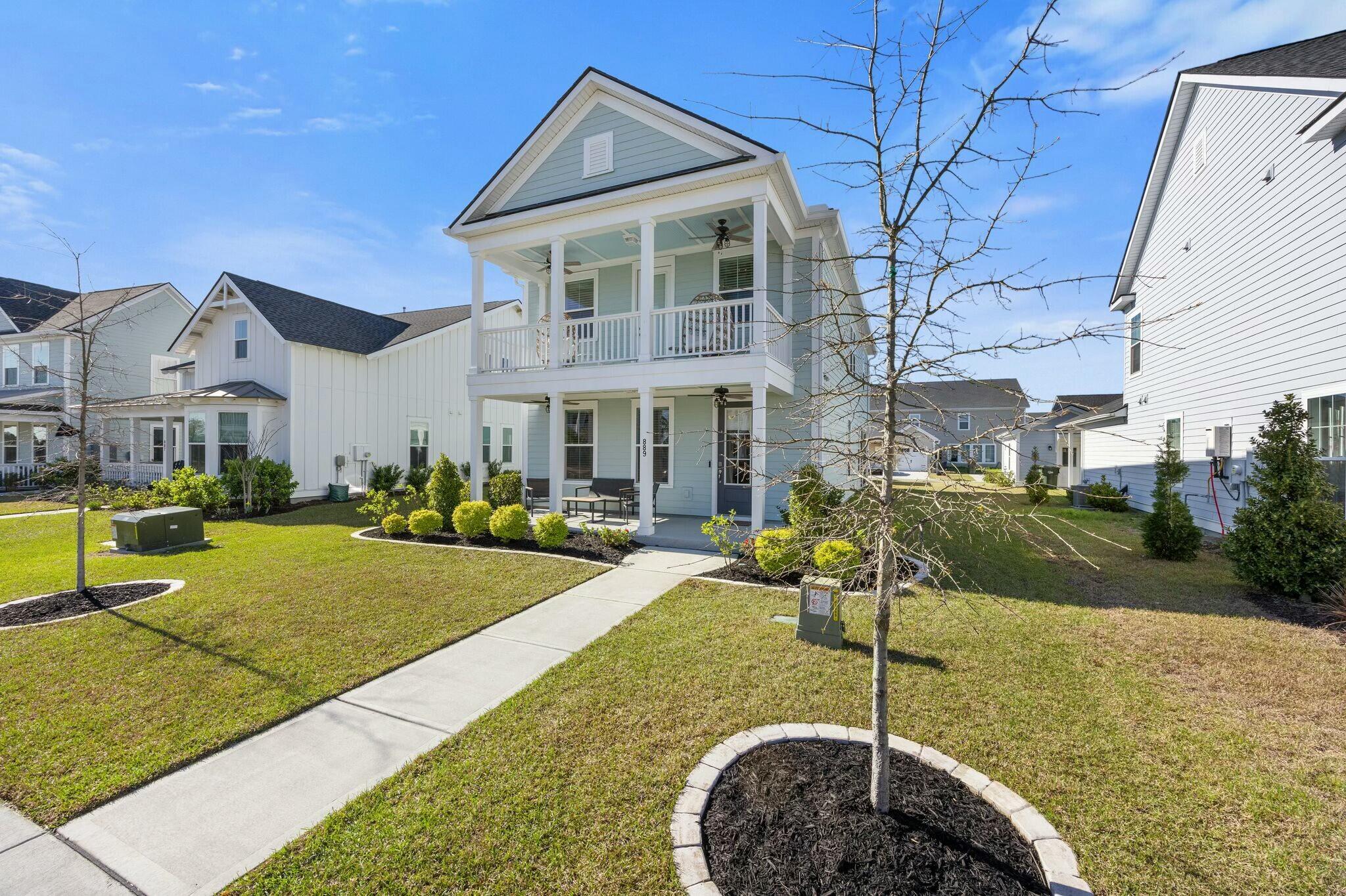 889 Carnes Crossing Summerville, SC 29486 - Photo 3 of 55 Front of House