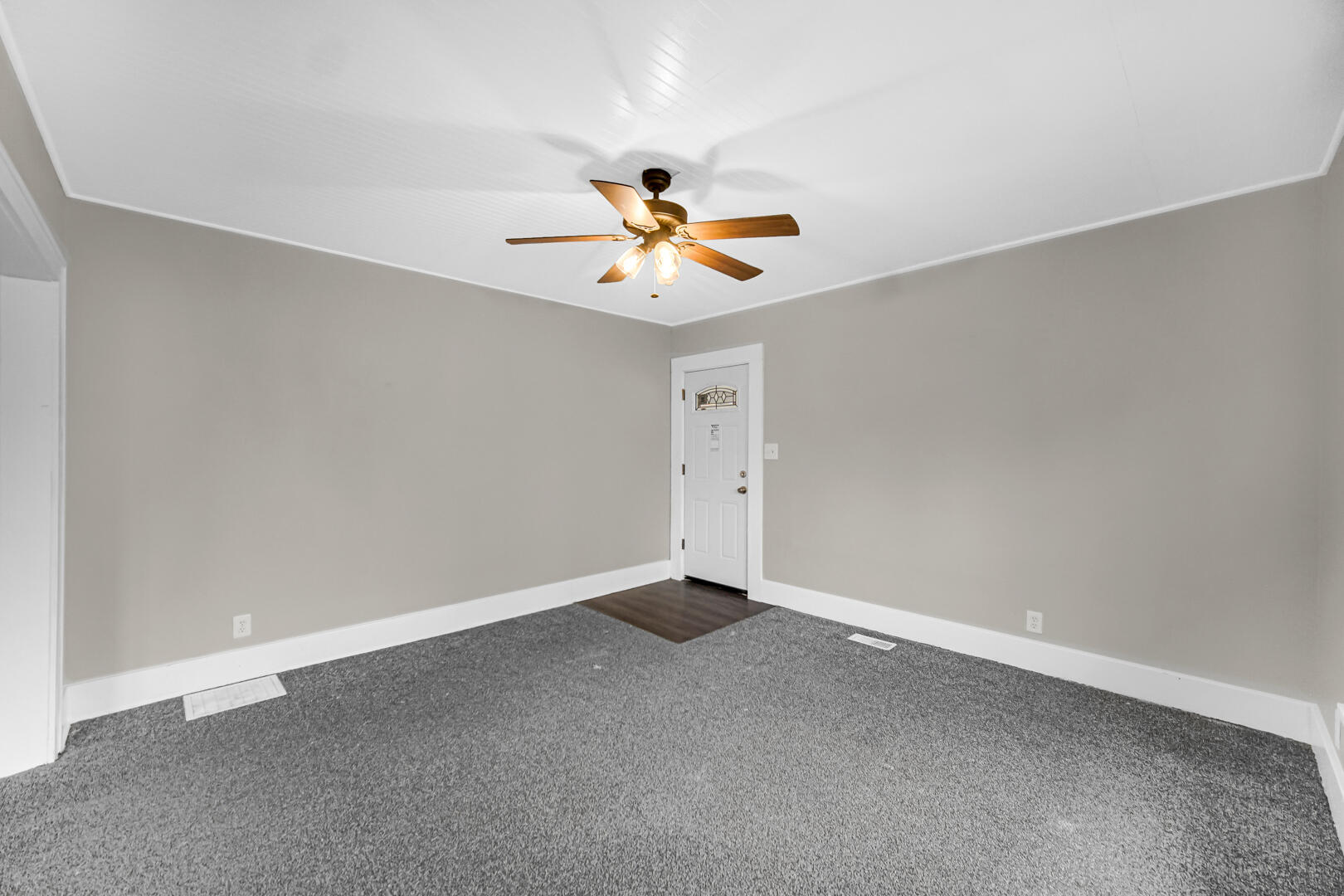 209 Lincoln Street Rensselaer, IN 47978 - Photo 6 of 22 1620x1080