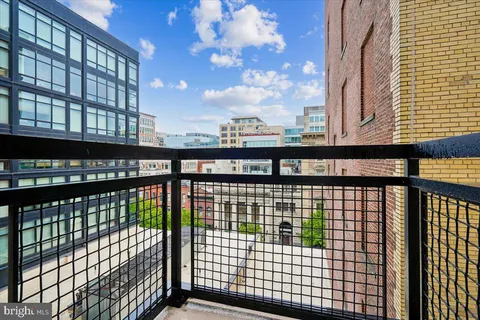 $736,500 | 912 F Street Northwest, Unit 709, Washington, DC 20004