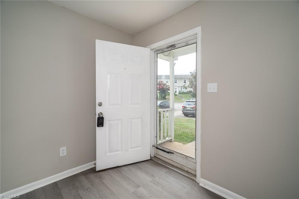 5723 Bramblegate Road Greensboro, NC 27409 - Photo 5 of 26 Gallery Image 5