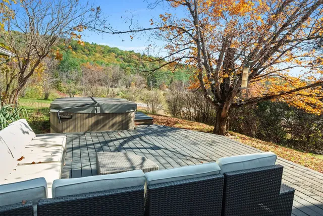 $1,490,000 | 846 Highway 12A, Plainfield, NH 03781