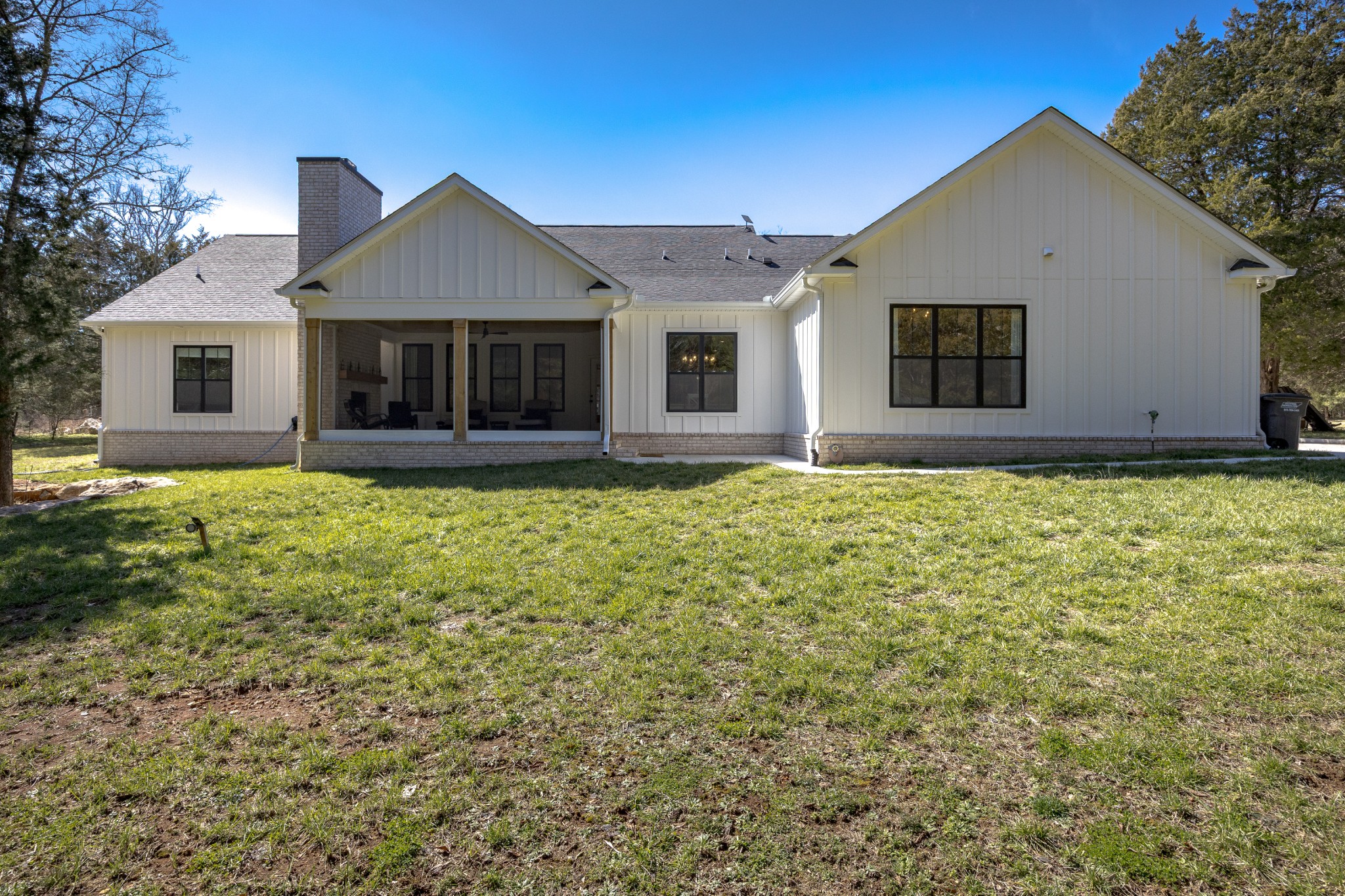 2159 Carpenter Bridge Road Columbia, TN 38401 - Photo 59 of 72 a front view of house with yard and trees in the background
