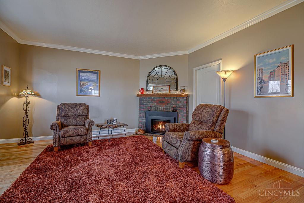 7591 Brookville Road Oxford, OH 45056 - Photo 4 of 45