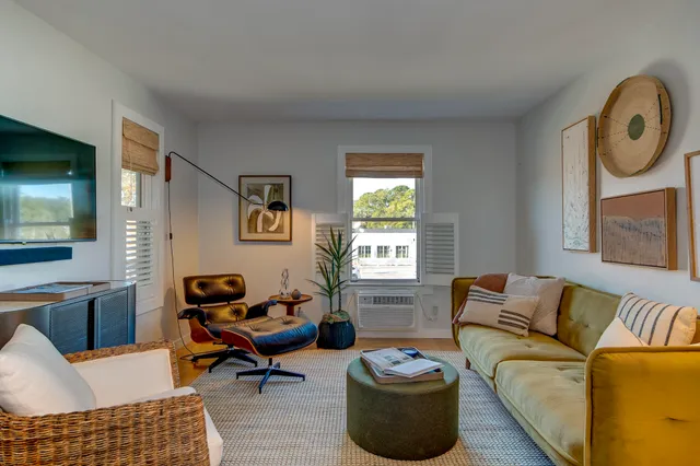 $4,500 | 2057 Middle Street, Unit 11, Sullivans Island, SC 29482