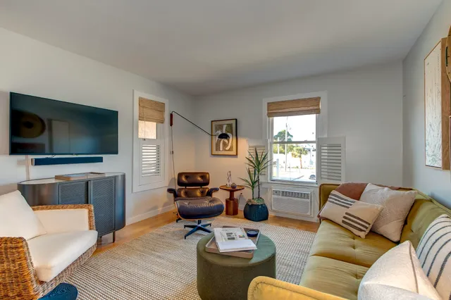 $3,900 | 2057 Middle Street, Unit 11, Sullivans Island, SC 29482