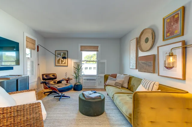 $3,900 | 2057 Middle Street, Unit 11, Sullivans Island, SC 29482