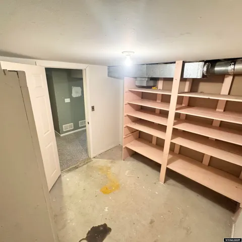 $183,000 | 221 Los Altos Drive, Rawlins, WY 82301