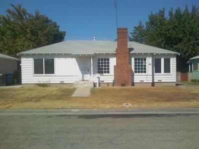140 West Linden Avenue Reedley, CA 93654 - Photo 1 of 4 Gallery Image 1