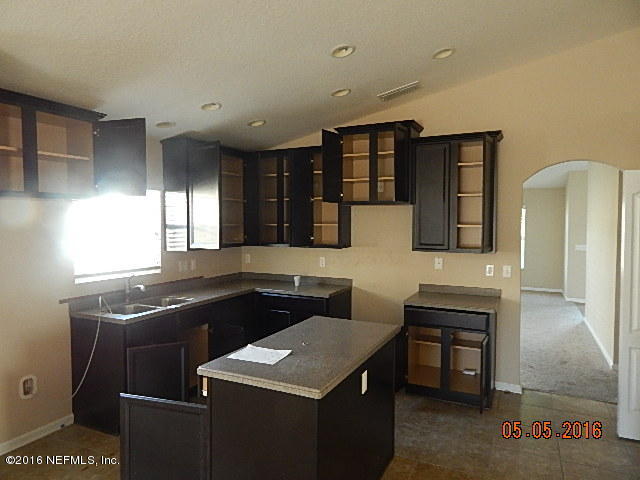5780 Round Table Road Jacksonville, FL 32254 - Photo 4 of 11 DSCN0278