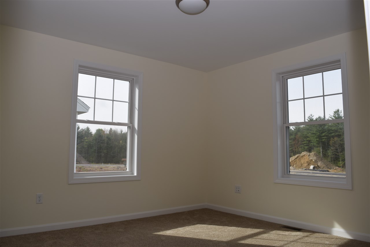 112 Miller's Farm Drive Rochester, NH 03868 - Photo 6 of 12 Gallery Image 6
