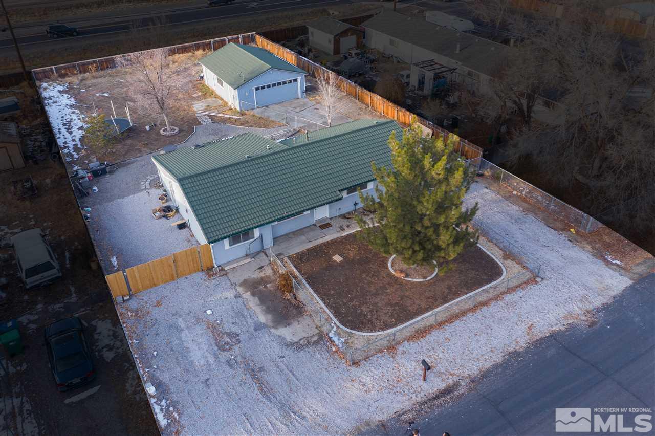 9335 Fremont Way Reno, NV 89506 - Photo 16 of 16 swimming pool with a couch