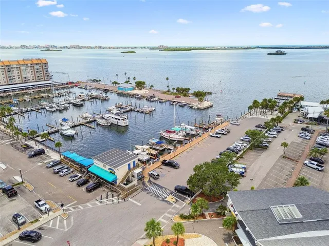 $2,850 | 433 Paula Drive South, Unit 43, Dunedin, FL 34698