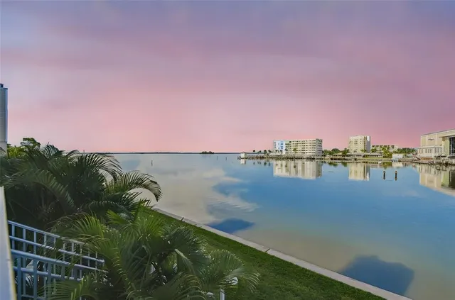 $2,850 | 433 Paula Drive South, Unit 43, Dunedin, FL 34698