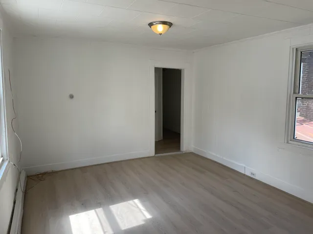 $3,000 | 51 South Street, Unit A, Rollinsford, NH 03869