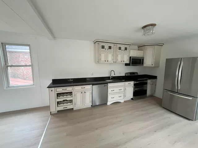 $3,000 | 51 South Street, Unit A, Rollinsford, NH 03869