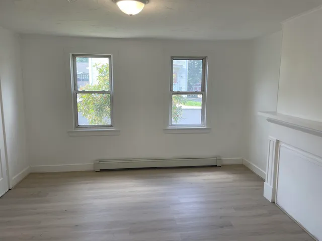 $3,000 | 51 South Street, Unit A, Rollinsford, NH 03869