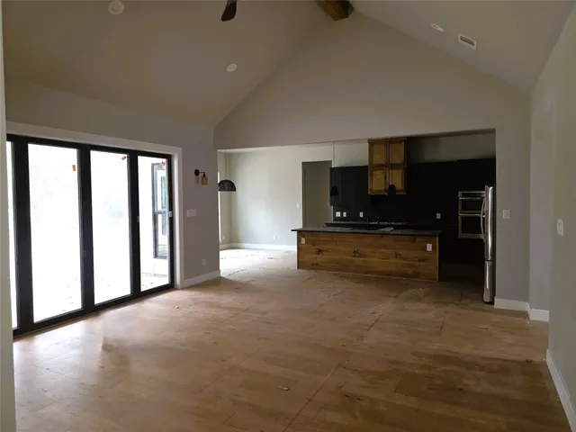 $985,000 | 2 Lake Forest Drive, Conroe, TX 77384