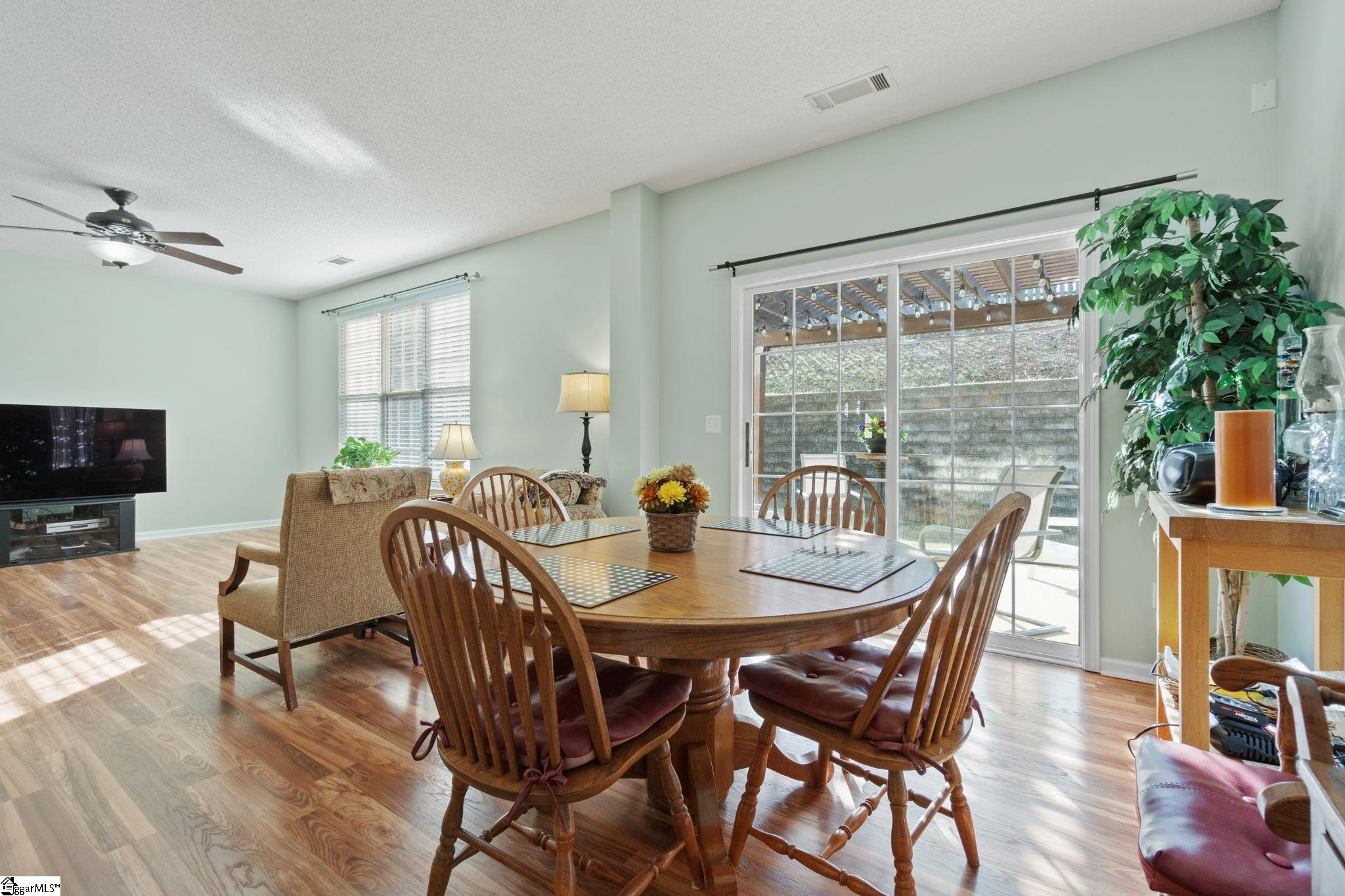 322 Highgate Circle Greer, SC 29650 - Photo 12 of 36 Gallery Image 12