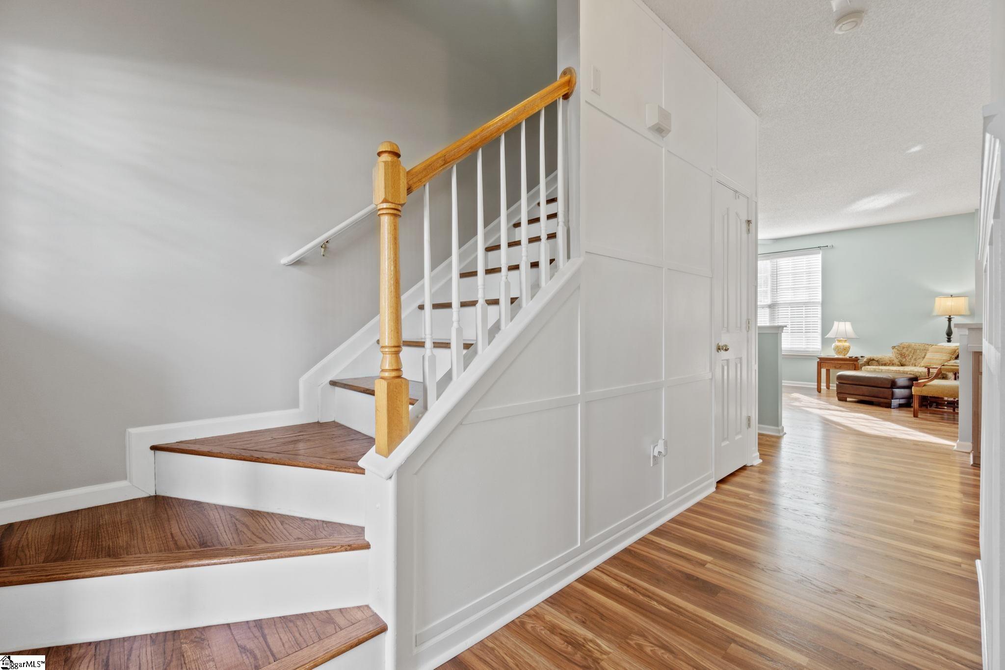 322 Highgate Circle Greer, SC 29650 - Photo 3 of 36 Gallery Image 3