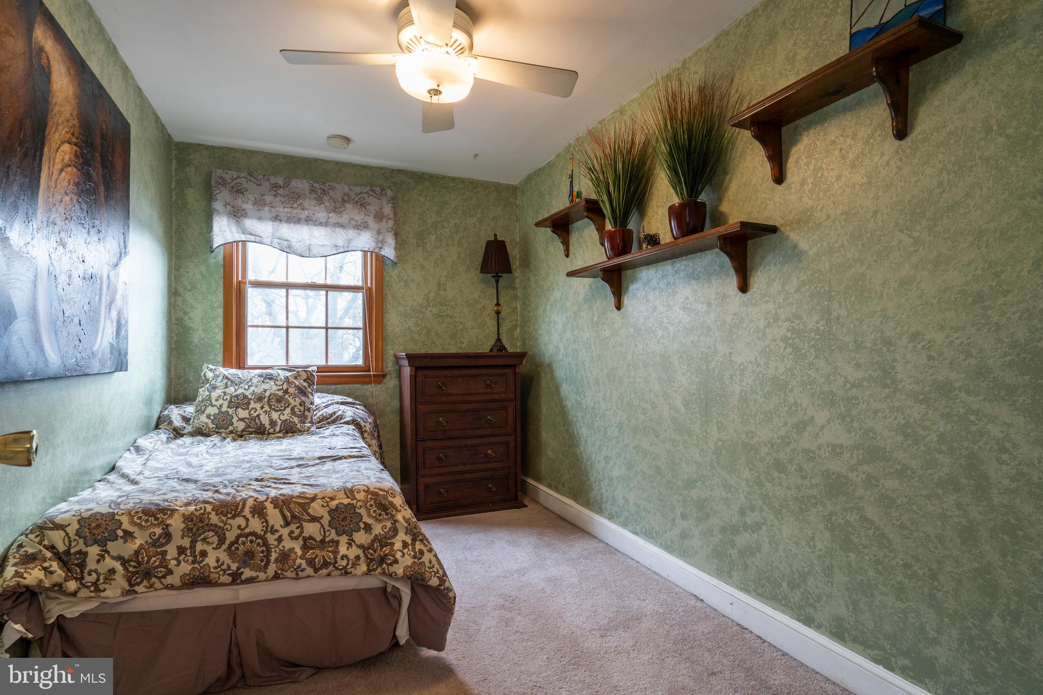 109 West Garrison Road Brookhaven, PA 19015 - Photo 22 of 32 Bedroom 3