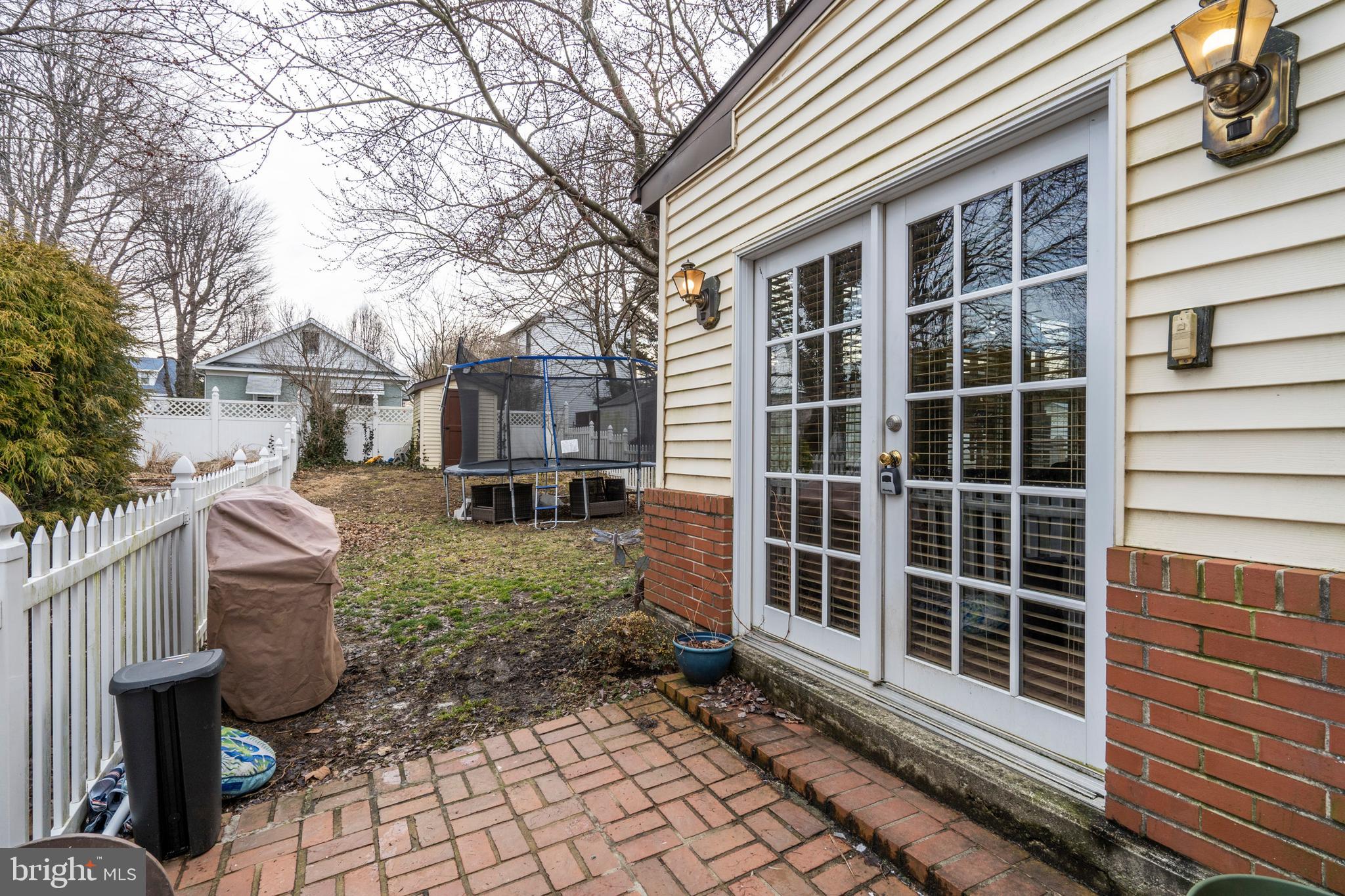 109 West Garrison Road Brookhaven, PA 19015 - Photo 29 of 32 Exterior Side