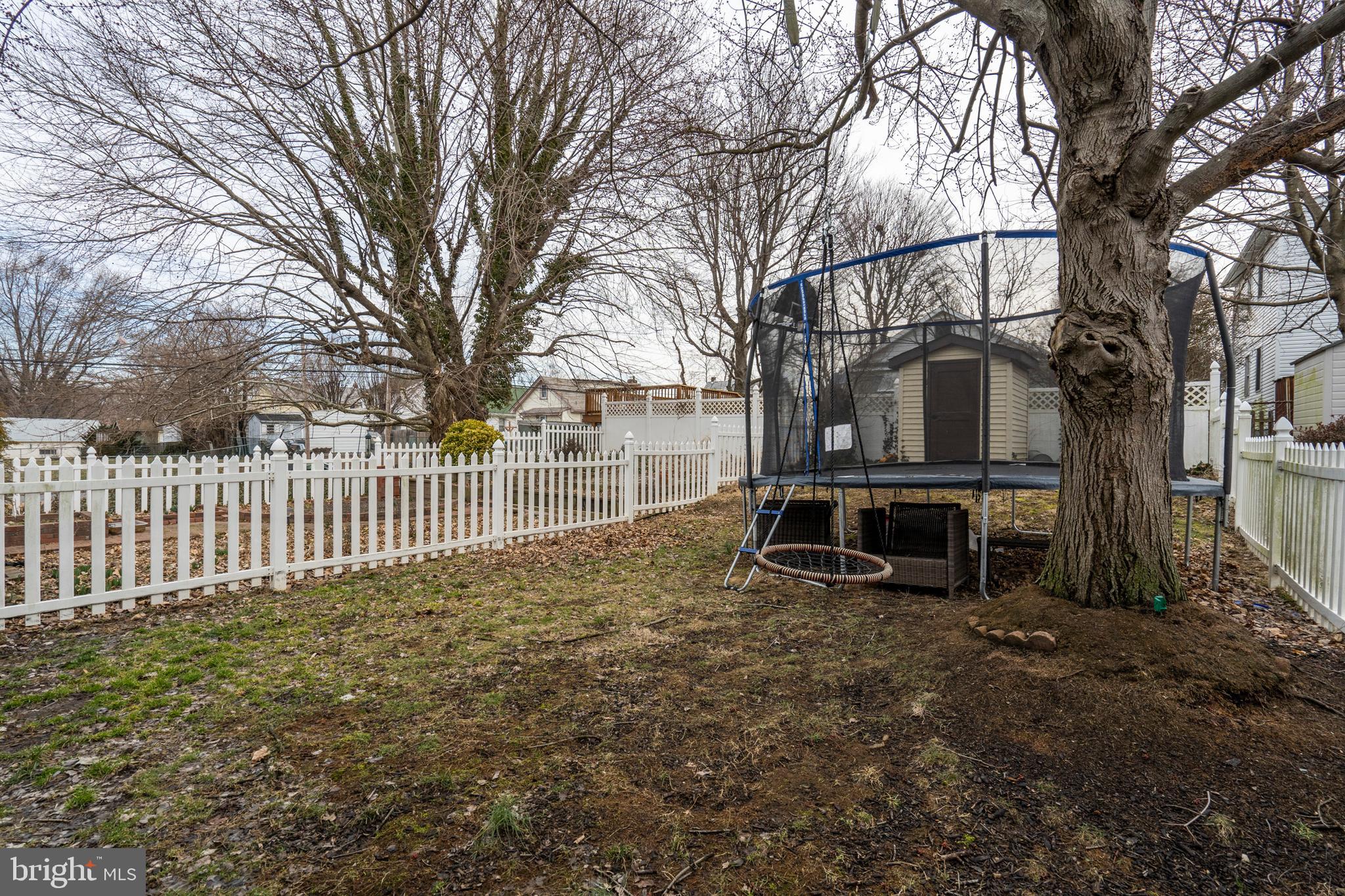 109 West Garrison Road Brookhaven, PA 19015 - Photo 31 of 32 Exterior Rear