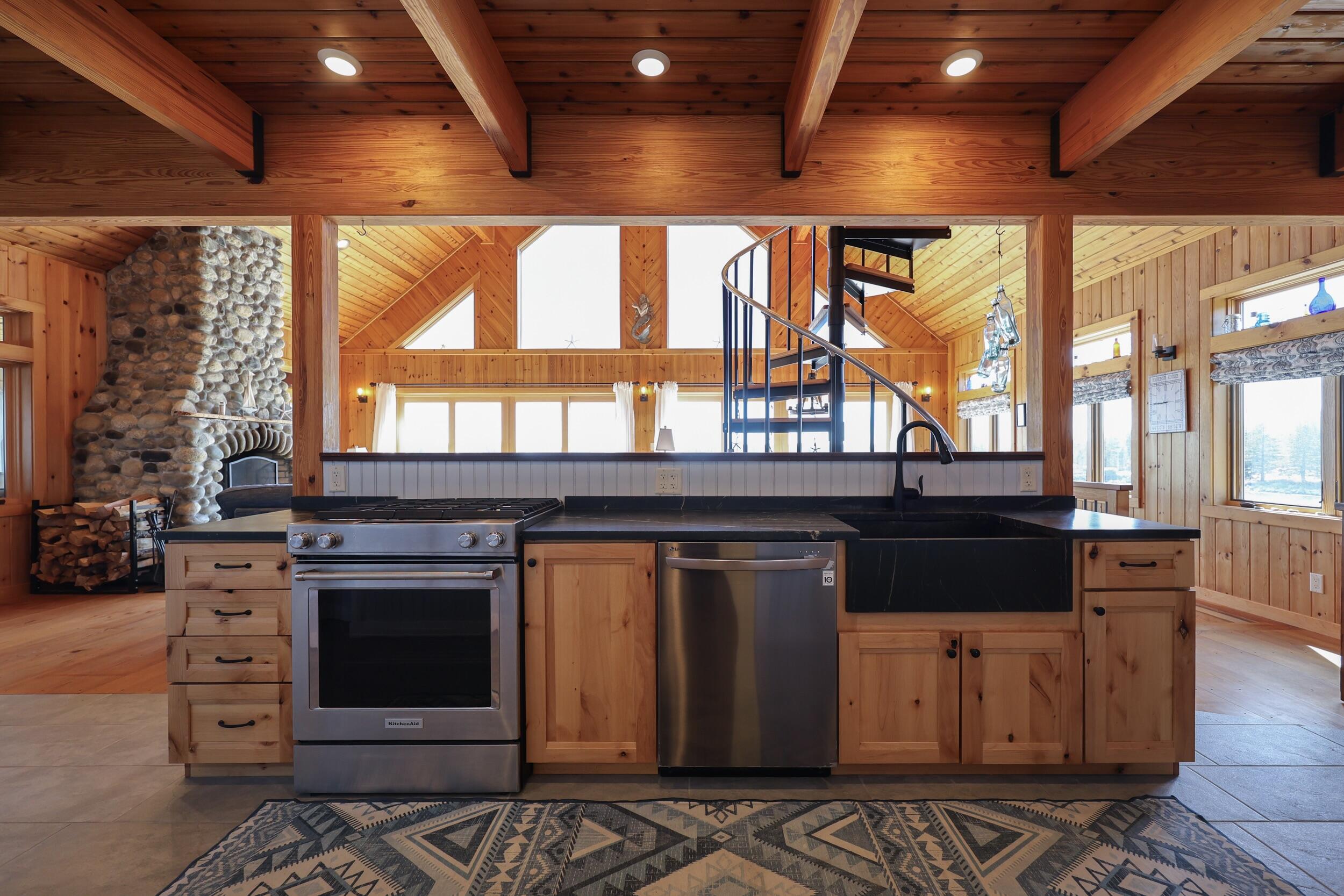 28 City Point Road Vinalhaven, ME 04863 - Photo 16 of 61