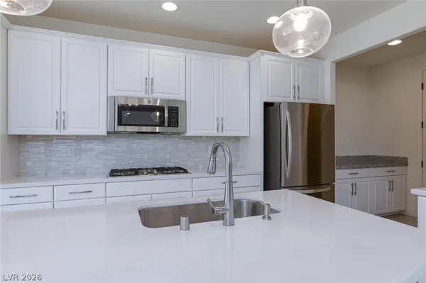 $2,850 | 10117 Heron Lake Avenue, Las Vegas, NV 89178