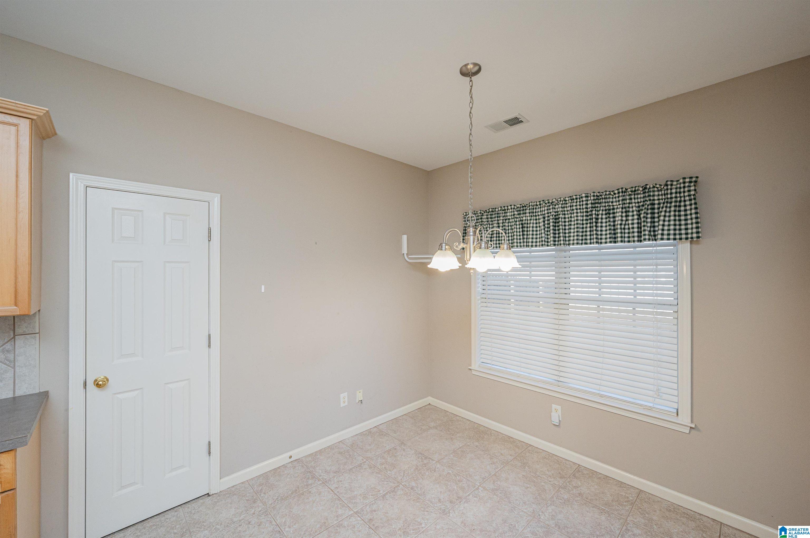 124 Churchill Drive Alabaster, AL 35114 - Photo 21 of 43
