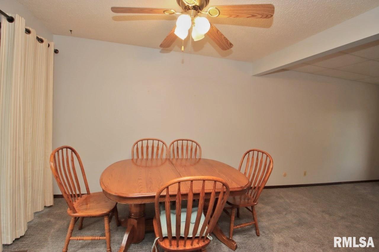 1511 West Queens Court Road Peoria, IL 61614 - Photo 17 of 79