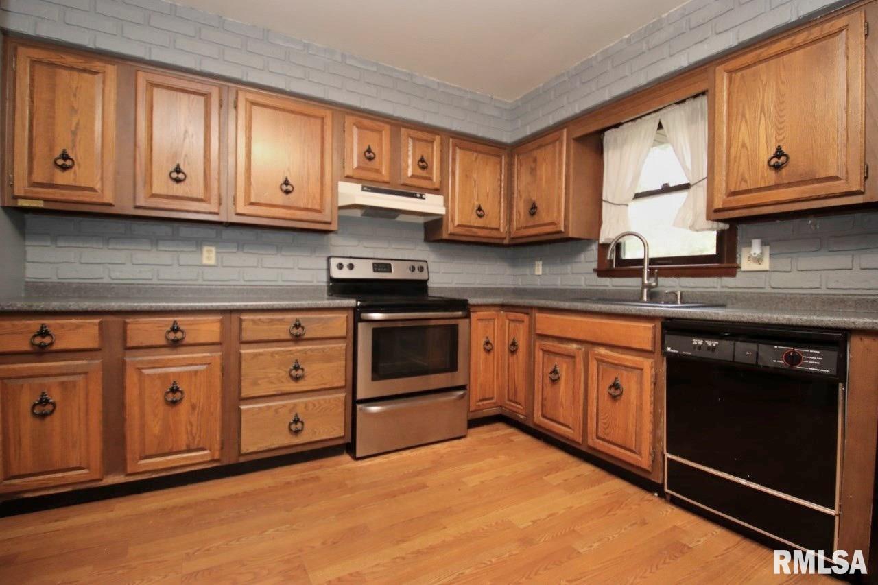 1511 West Queens Court Road Peoria, IL 61614 - Photo 24 of 79