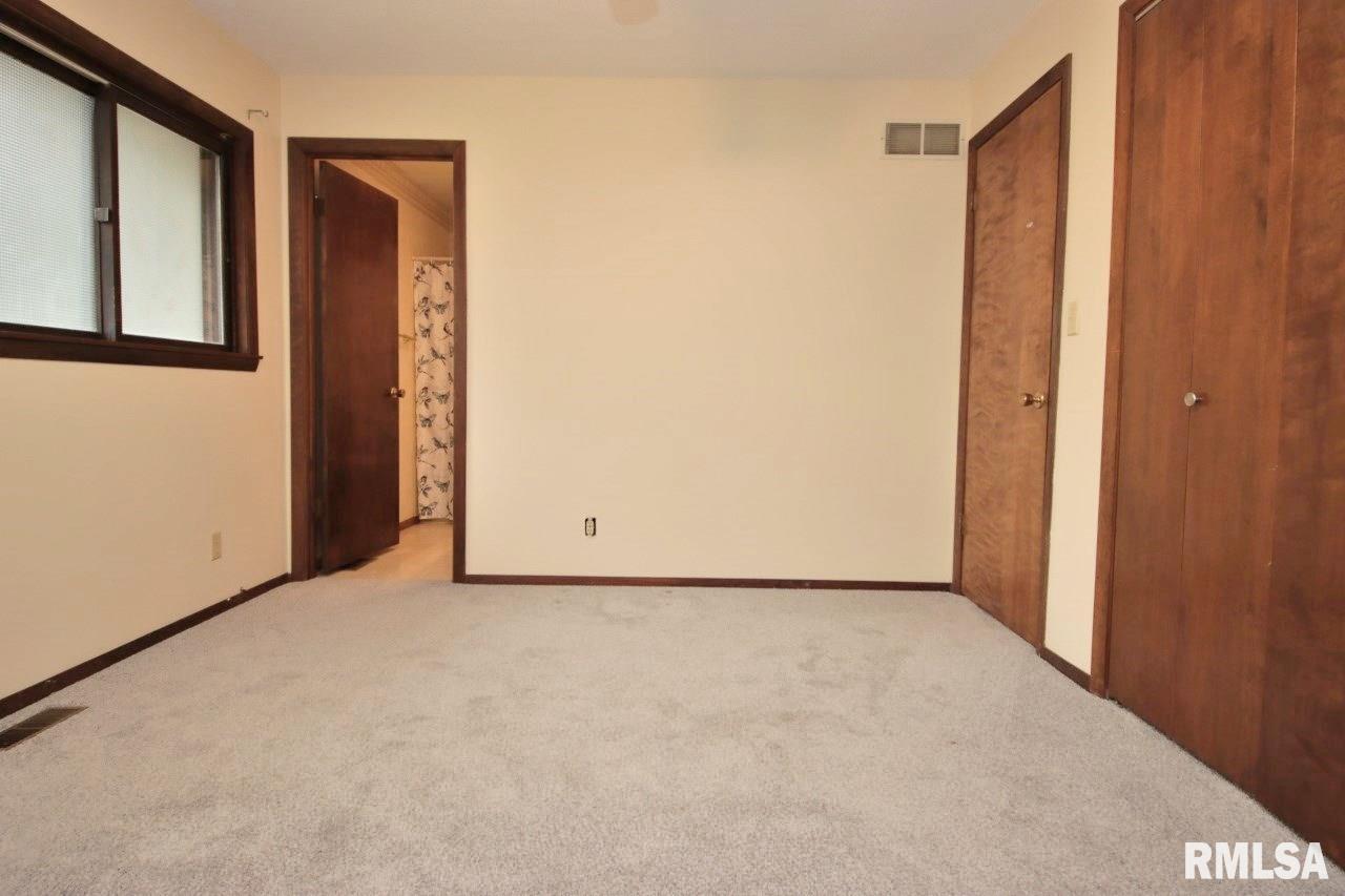 1511 West Queens Court Road Peoria, IL 61614 - Photo 35 of 79
