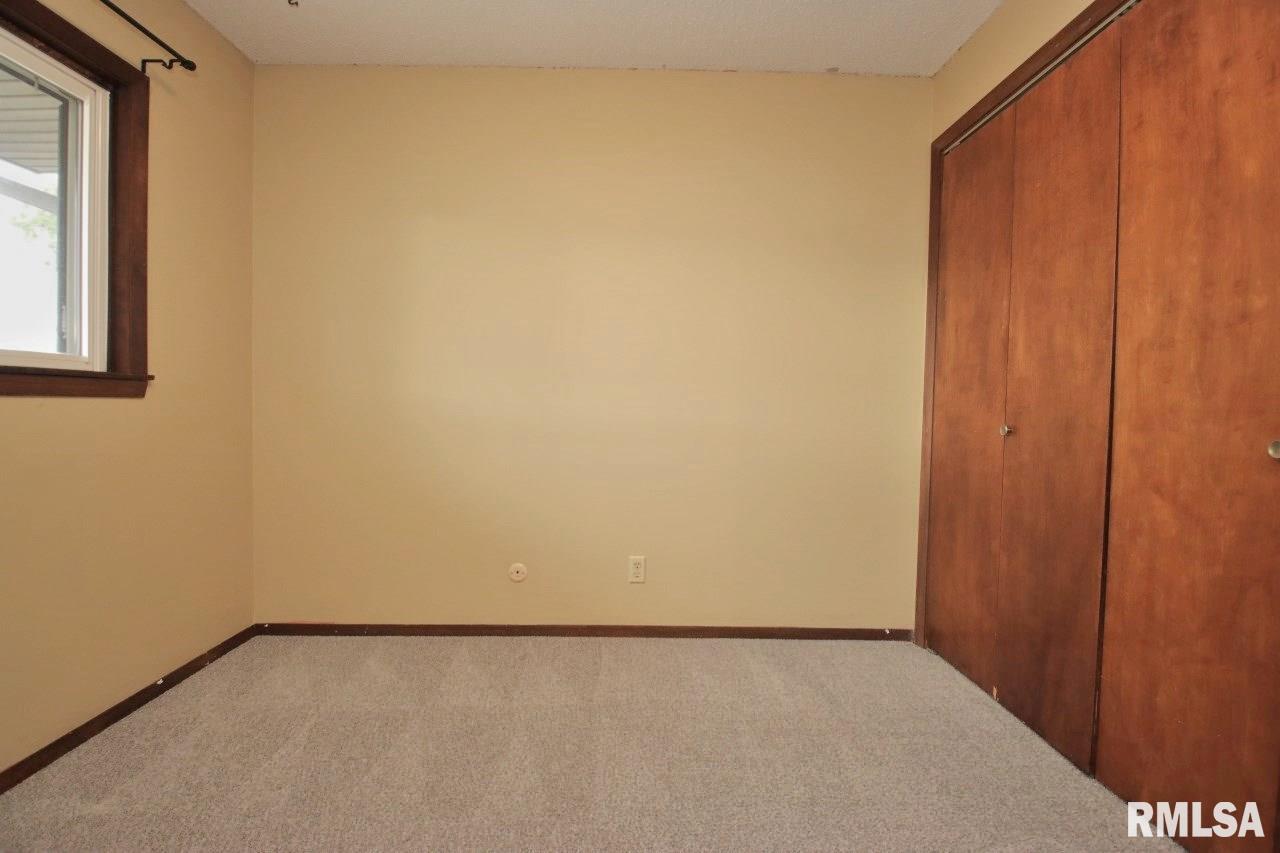 1511 West Queens Court Road Peoria, IL 61614 - Photo 53 of 79